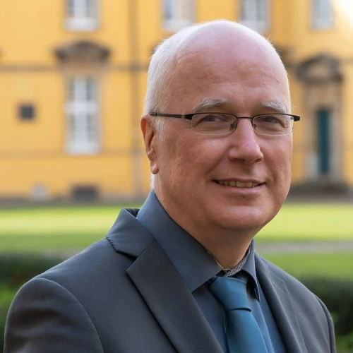 Prof. Dr. Till Mossakowski